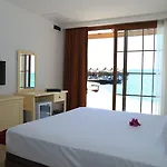 Ceshme Hotel Çeşme
