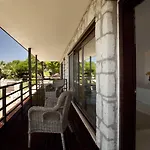 Ceshme Otel 4*
