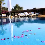 Ceshme Otel 4*