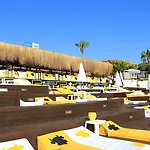 Otel Ceshme 4*