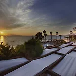 Ceshme Otel Çeşme