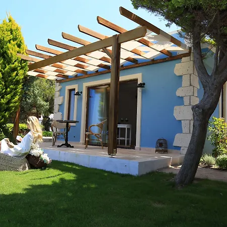 Ceshme Otel