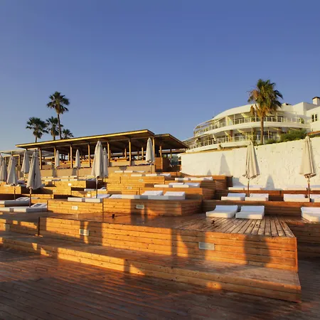 Otel Ceshme 4*