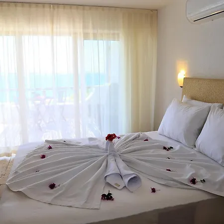Ceshme Hotel Cesme